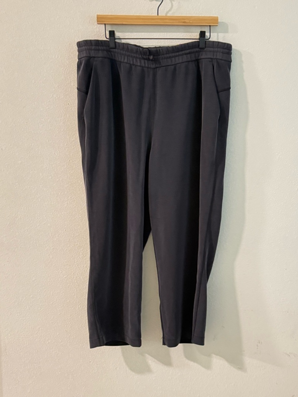 Lululemon Softstreme High Rise Straight Leg Pants Size 16 - Picture 3 of 11